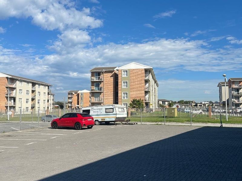 3-Phase Powered Double Unit | 235m2 Prime Fairview Industrial - Photo 5