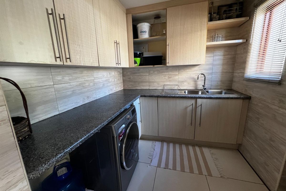 3-Bedroom Property for Sale in Brooklands, Centurion - Photo 3