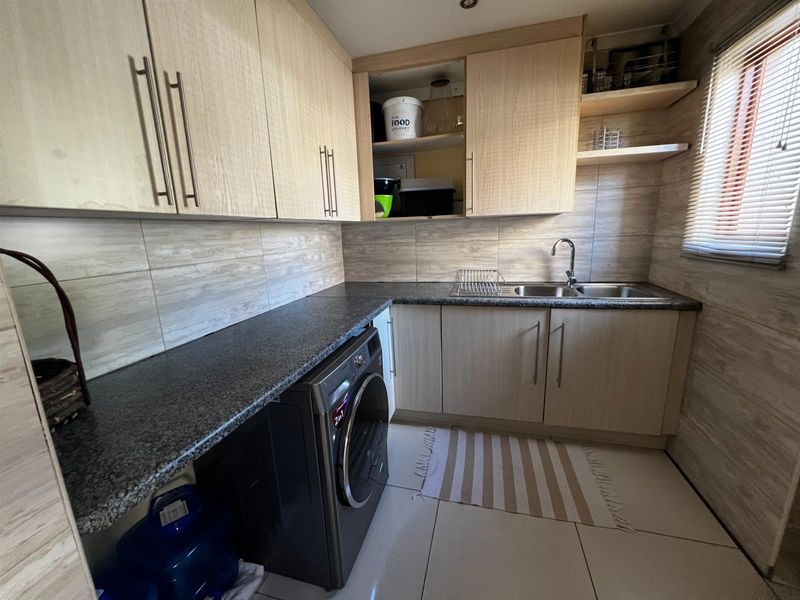 3-Bedroom Property for Sale in Brooklands, Centurion - Photo 3