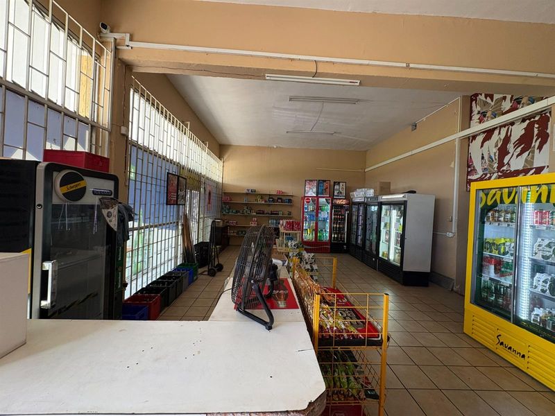 Hotel For Sale in Lennoxton, Newcastle, KwaZulu Natal - Photo 4