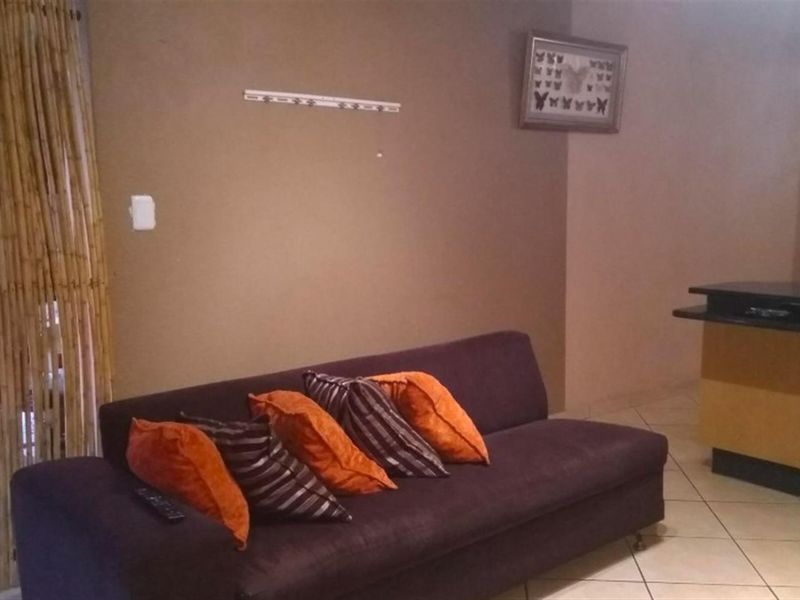 GREAT DEAL MR OR MRS RENTER! - Photo 2