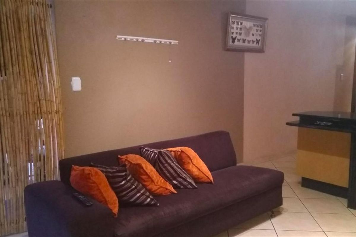 GREAT DEAL MR OR MRS RENTER! - Photo 2