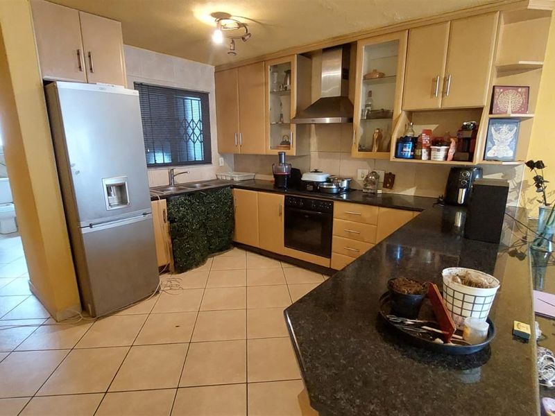 GREAT DEAL MR OR MRS RENTER! - Photo 6