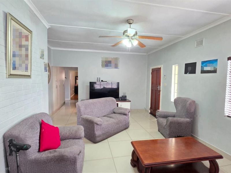 Investment Gem: House, Flatlet, pool and walk to DUT- Make it Yours today! - Photo 6