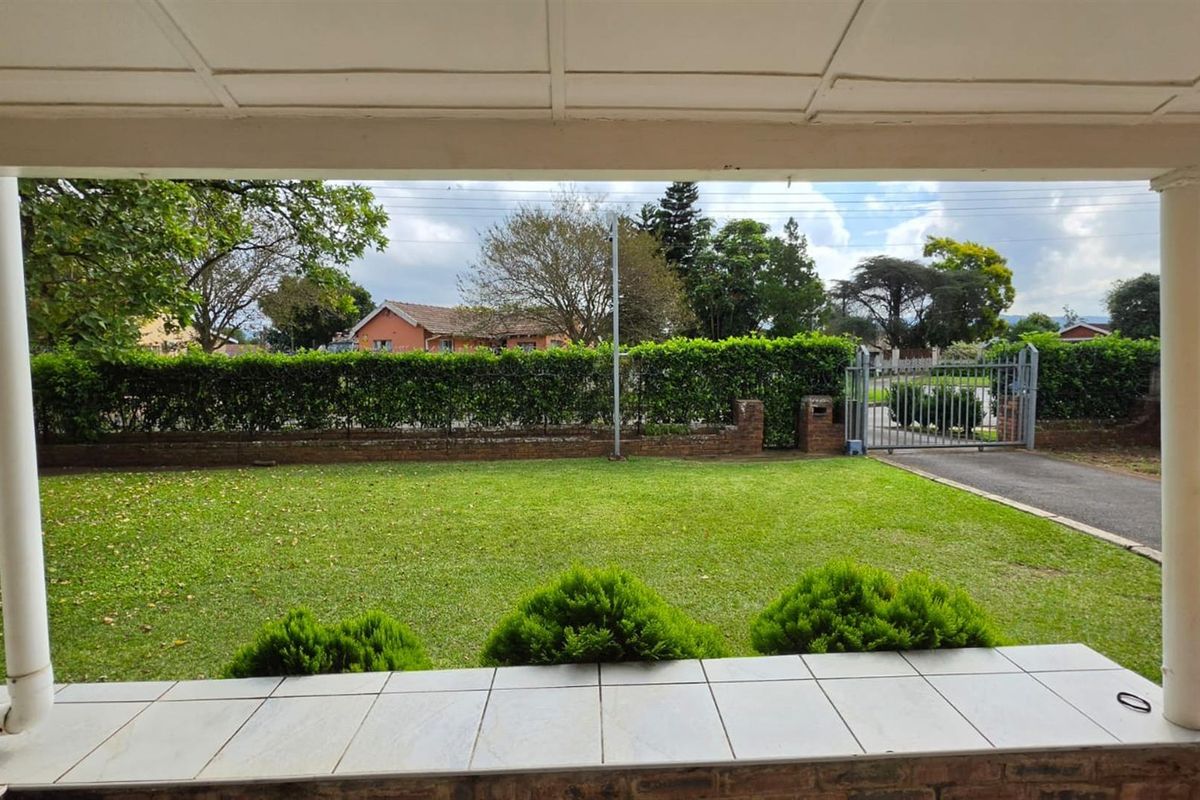 Investment Gem: House, Flatlet, pool and walk to DUT- Make it Yours today! - Photo 4