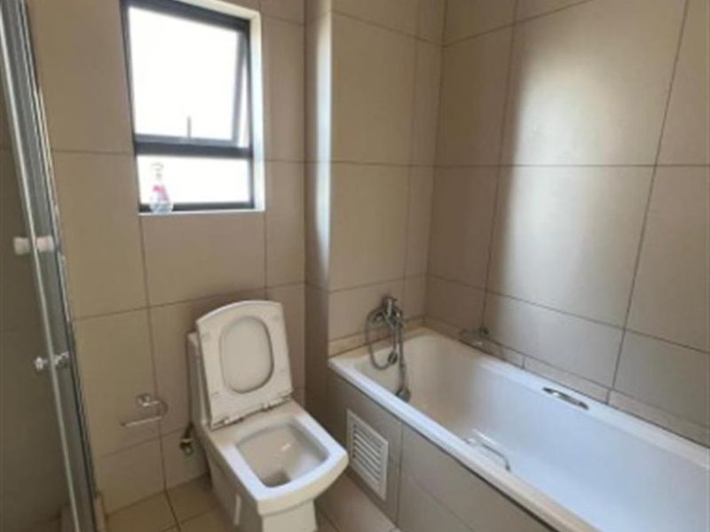 Apartment To Rent in Carlswald, Midrand - Photo 10