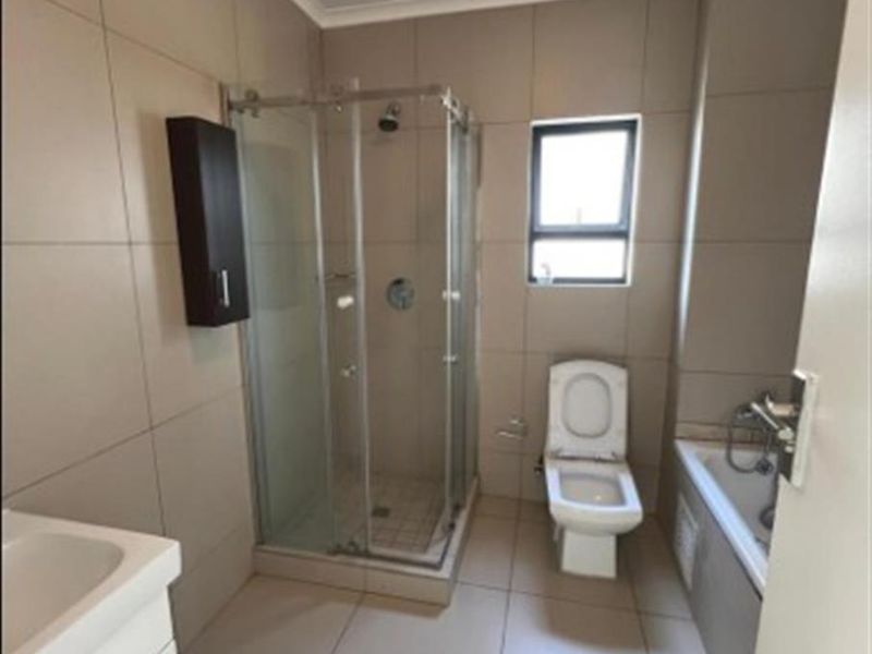 Apartment To Rent in Carlswald, Midrand - Photo 9