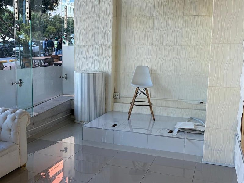 Retail Space To Rent in Cape Town City Centre, Cape Town - Photo 6