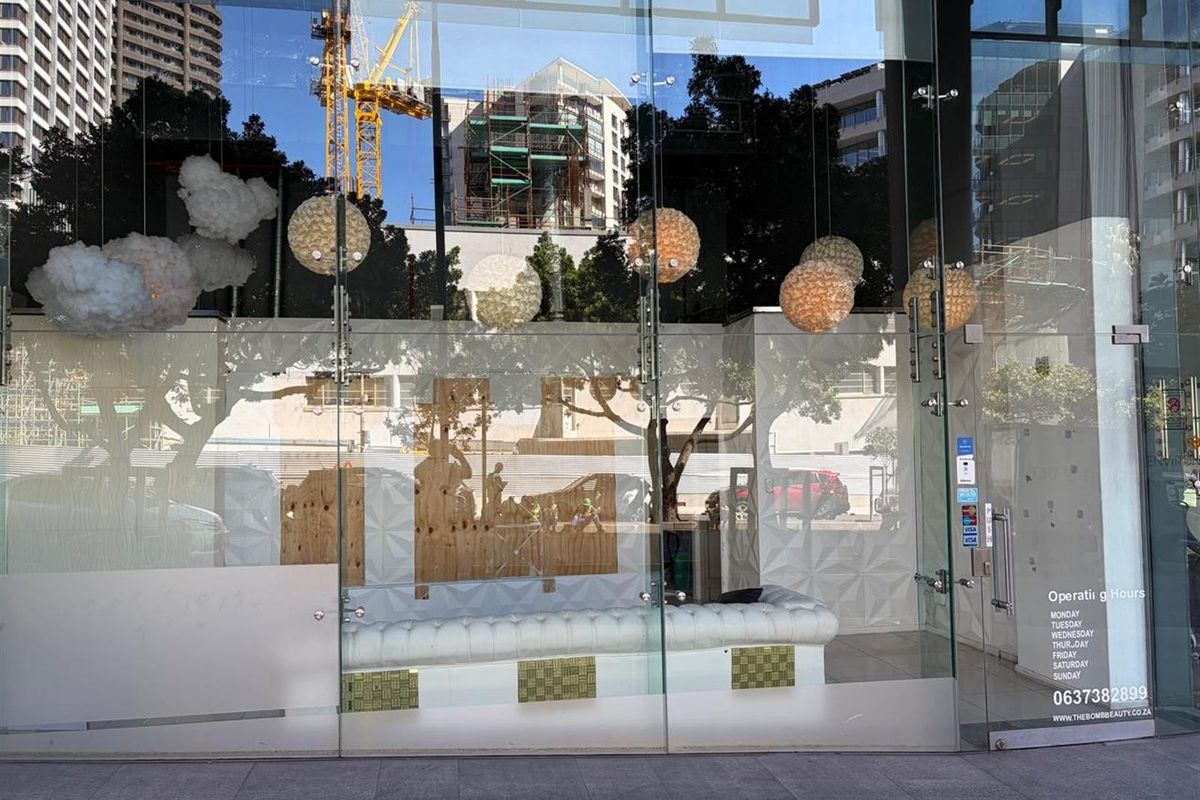 Retail Space To Rent in Cape Town City Centre, Cape Town - Photo 2