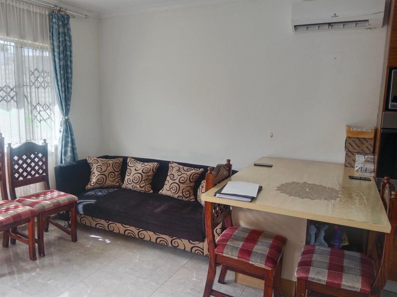 House for sale - Photo 5