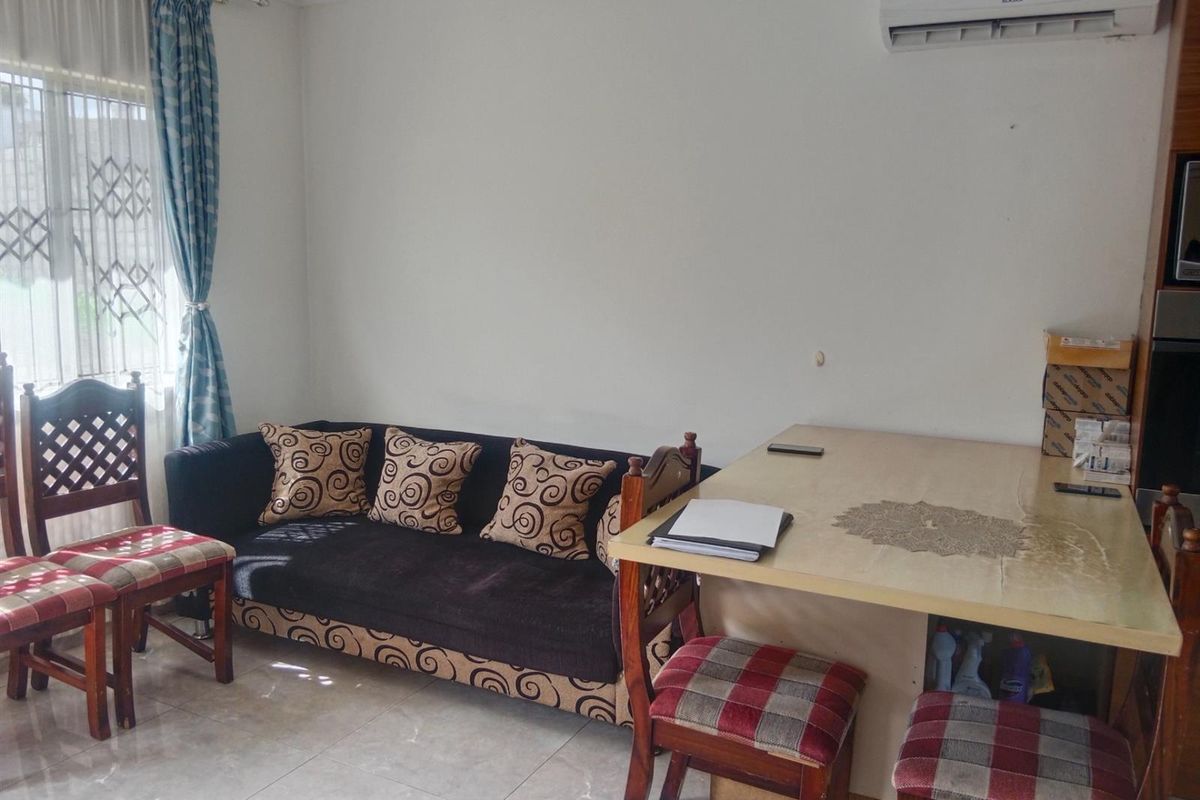 House for sale - Photo 5