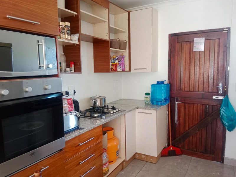 House for sale - Photo 2