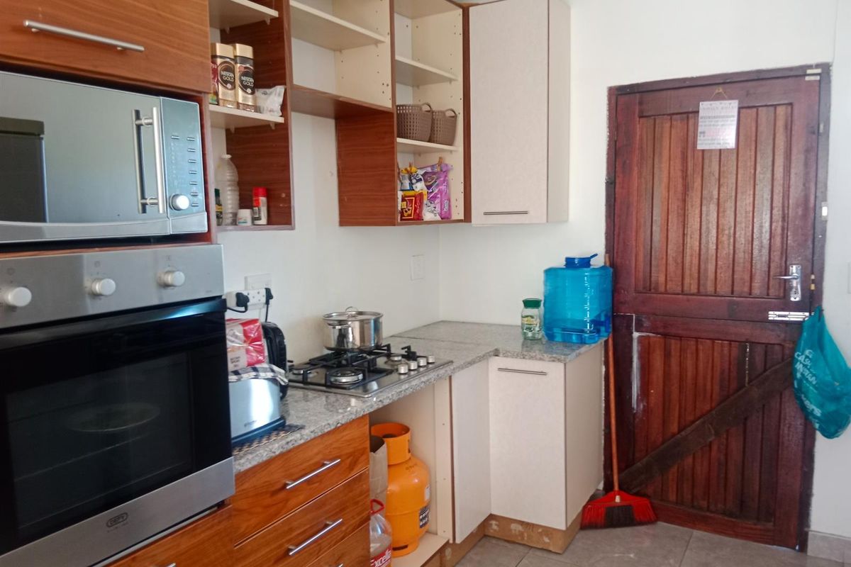 House for sale - Photo 2