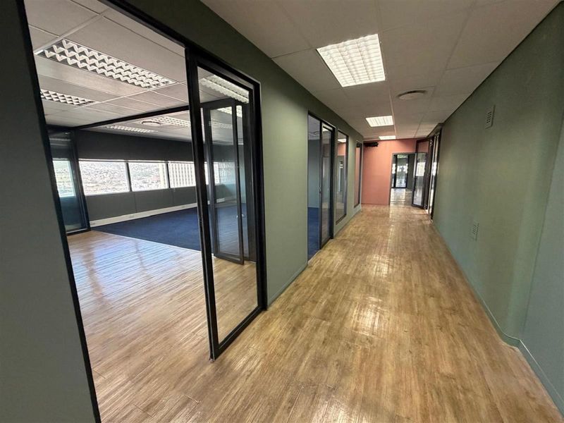 Office To Rent in Cape Town City Centre, Cape Town - Photo 9