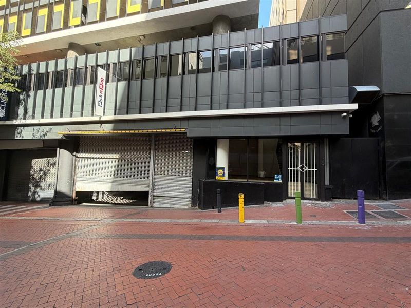 Retail Space To Rent in Cape Town City Centre, Cape Town - Photo 7