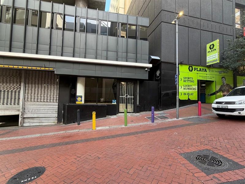 Retail Space To Rent in Cape Town City Centre, Cape Town - Photo 6