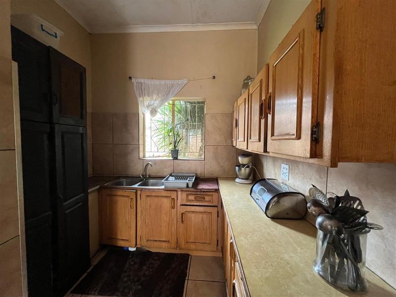 House For Sale in Del Judor Ext 4, Del Judor, Witbank - Photo 4