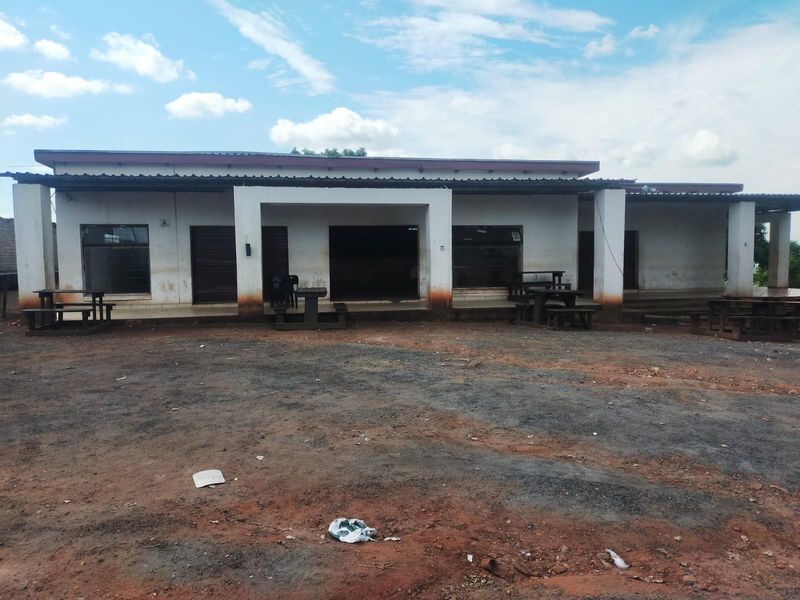 Pub/Tavern For Sale in Tshivhulani, Thohoyandou Rural - Photo 8