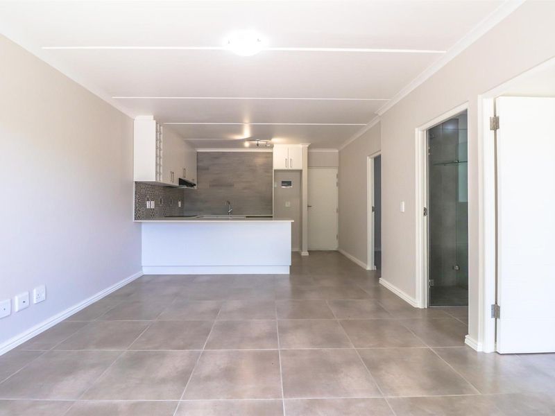 Stunning Two Bedroom Apartments in Central Table View - Photo 10