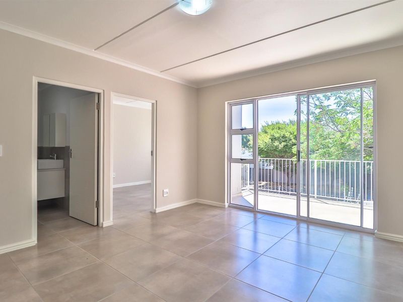 Stunning Two Bedroom Apartments in Central Table View - Photo 7