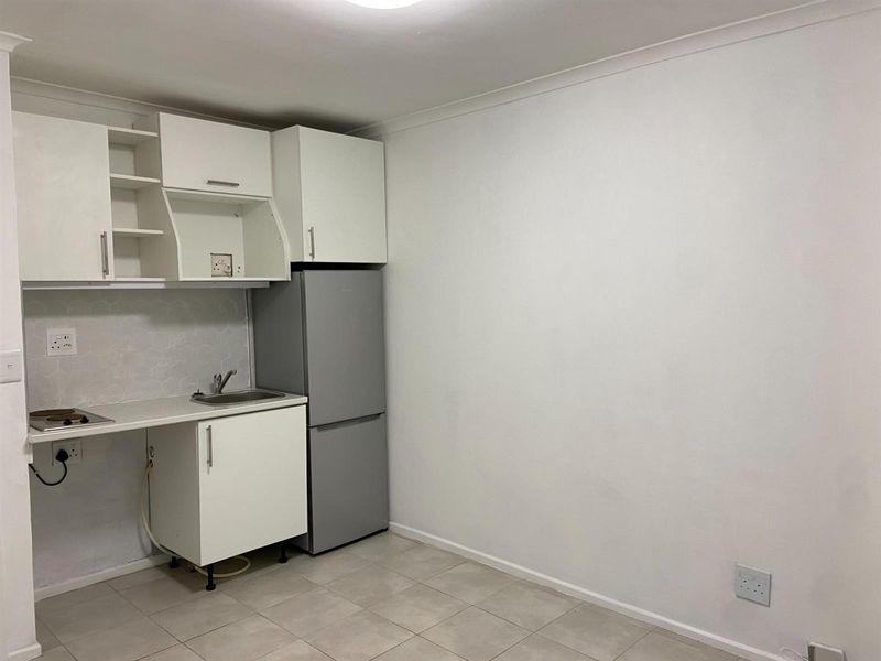 Modern Apartment in Blouberg Sands - Photo 8