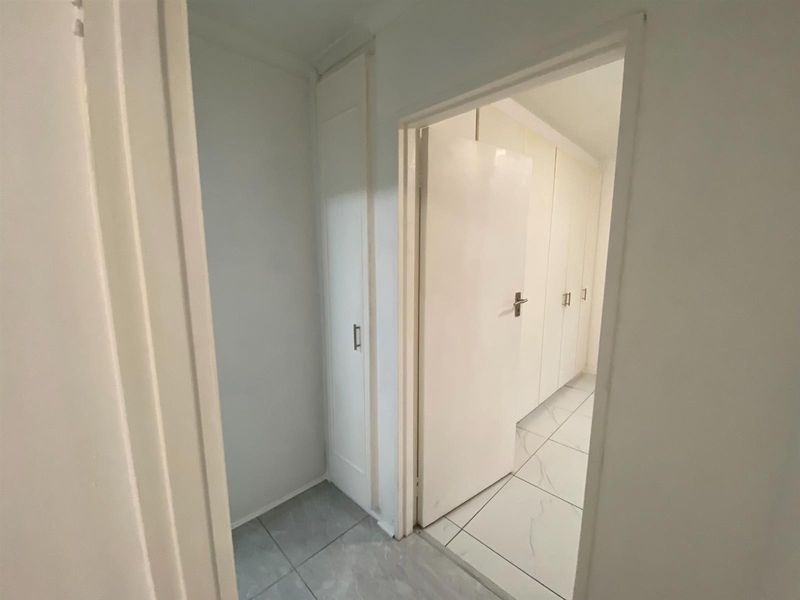 Modern Apartment in Blouberg Sands - Photo 10