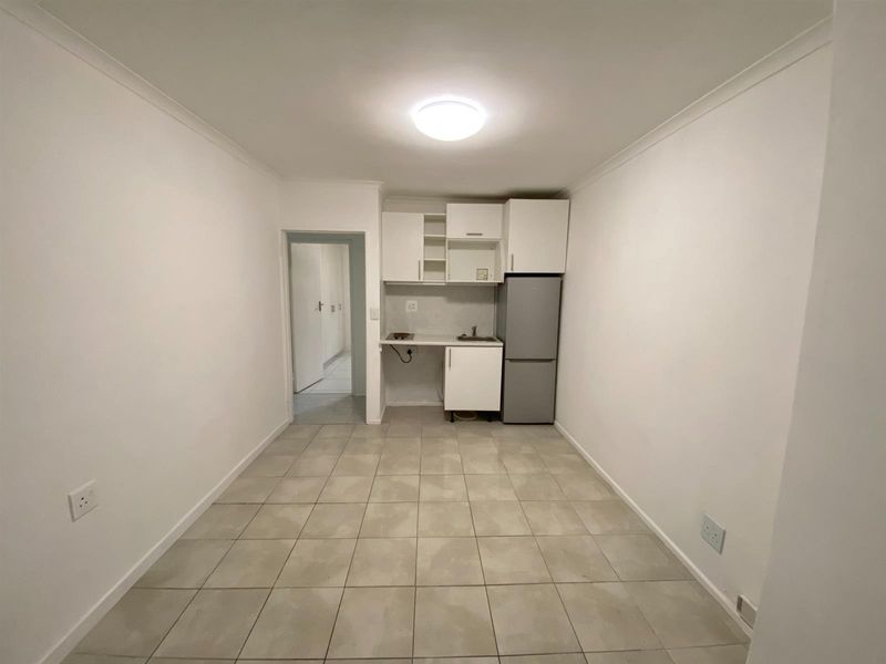 Modern Apartment in Blouberg Sands - Photo 5