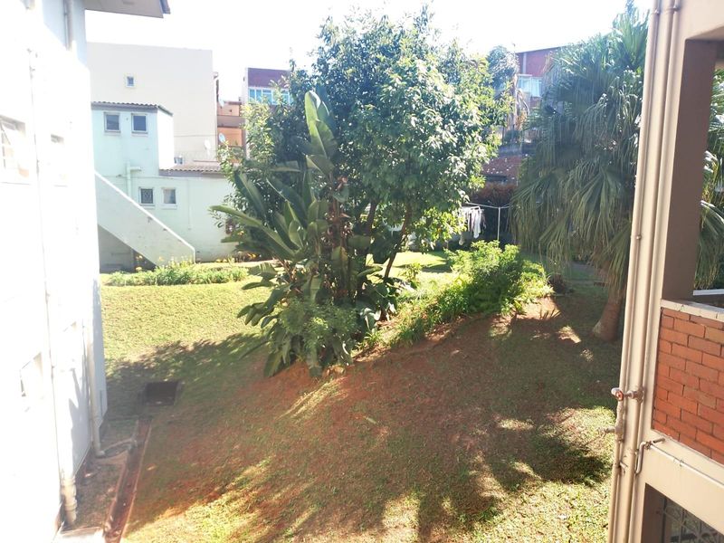 A room to rent in 3-bedroom Apartment near Glenwood Village - Photo 4