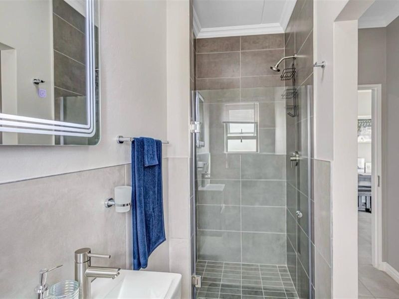 Apartment To Rent in Glen Austin AH, Midrand - Photo 4