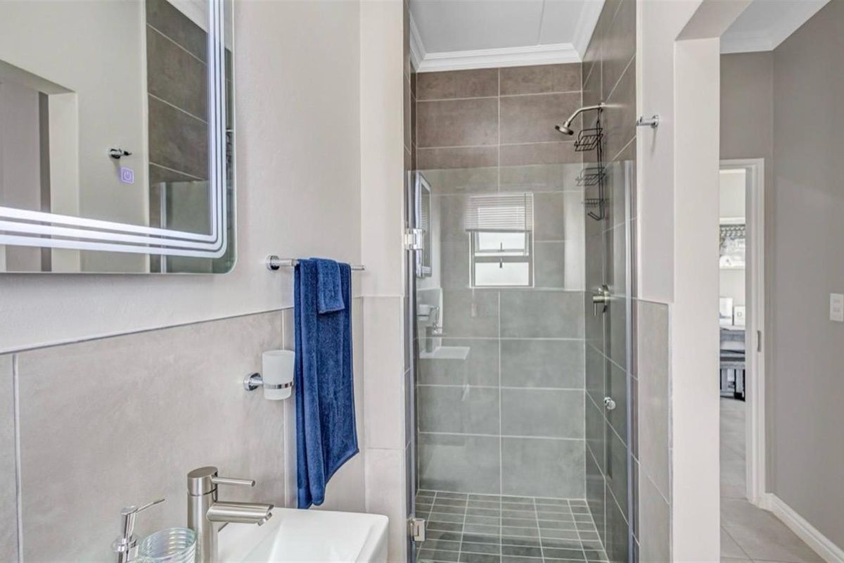 Apartment To Rent in Glen Austin AH, Midrand - Photo 4