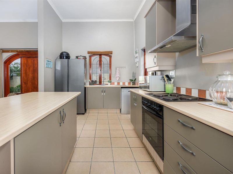 3 Bedroom House in Dukes Estate, Wellington - Photo 7