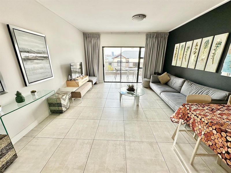 2 Bedroom Fully Furnished Apartment To Rent in The Polofields, Waterfall, Midrand - Photo 6