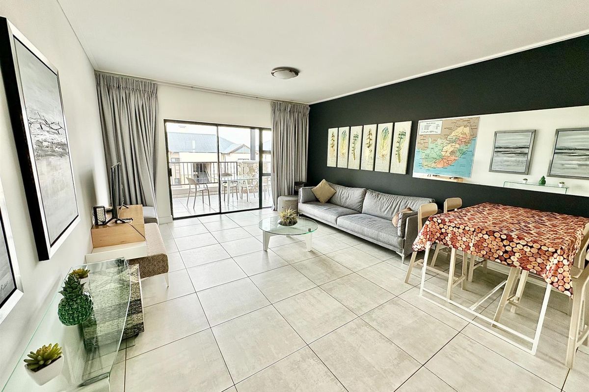 2 Bedroom Fully Furnished Apartment To Rent in The Polofields, Waterfall, Midrand - Photo 5