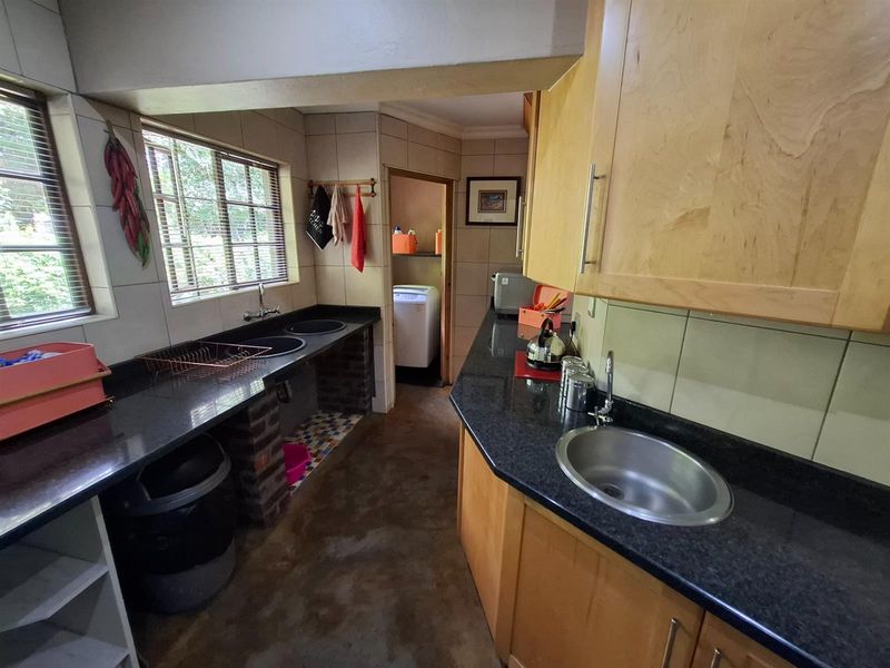 Where Luxury Meets Lifestyle - Your Dream Duet Awaits - Photo 10