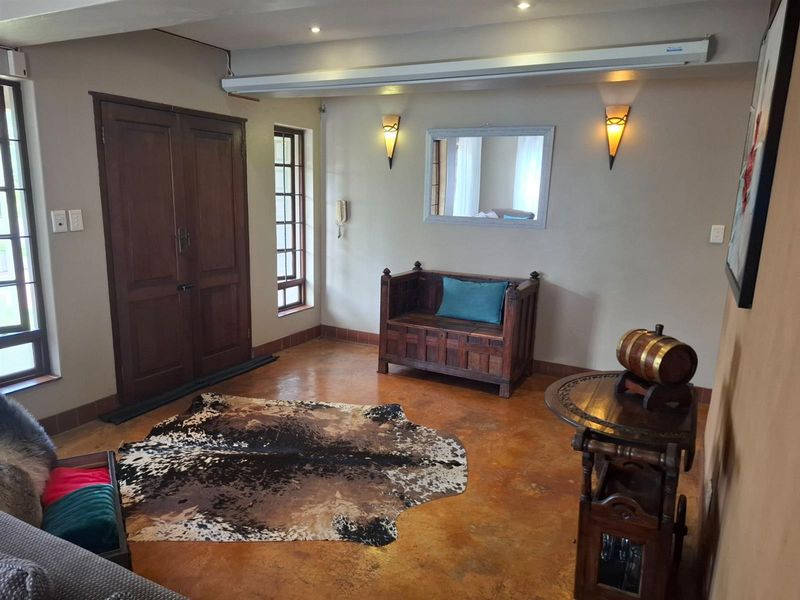 Where Luxury Meets Lifestyle - Your Dream Duet Awaits - Photo 2