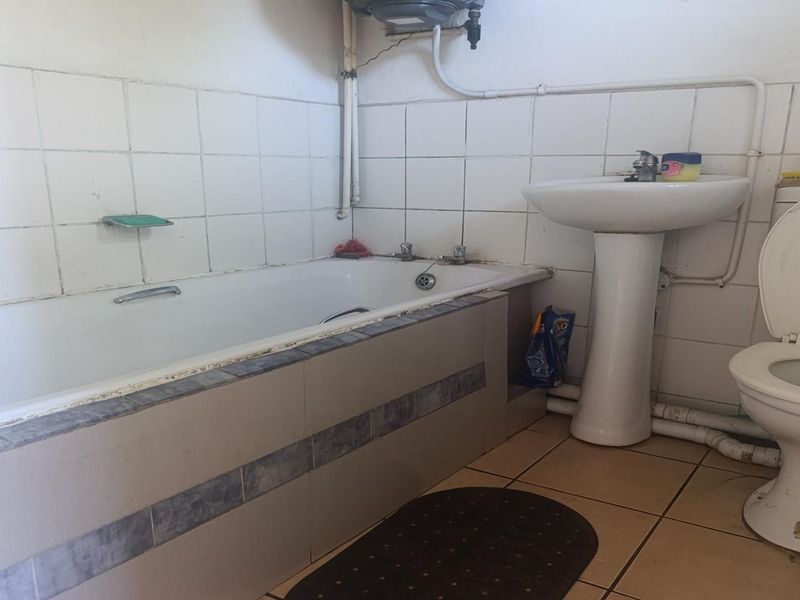 2 Bedroom Apartment for Sale in Ridgeview Gardens - Photo 6