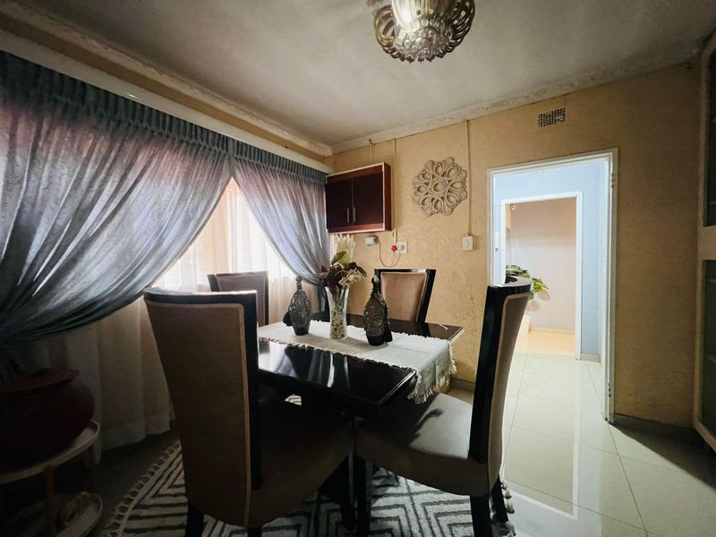House For Sale in Vanderbijlpark CW 5, Vanderbijlpark CW, Vanderbijlpark - Photo 8