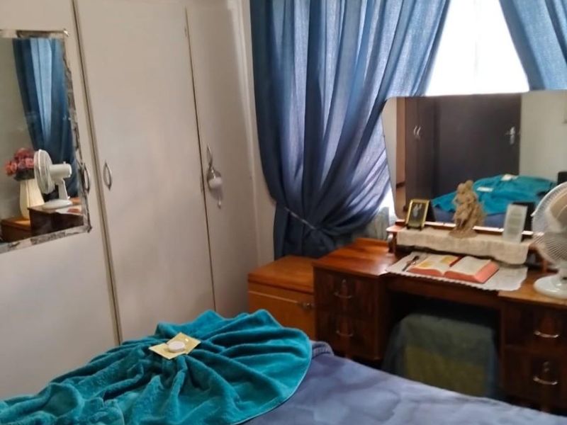 House For Sale in Beaconsfield, Kimberley - Photo 10