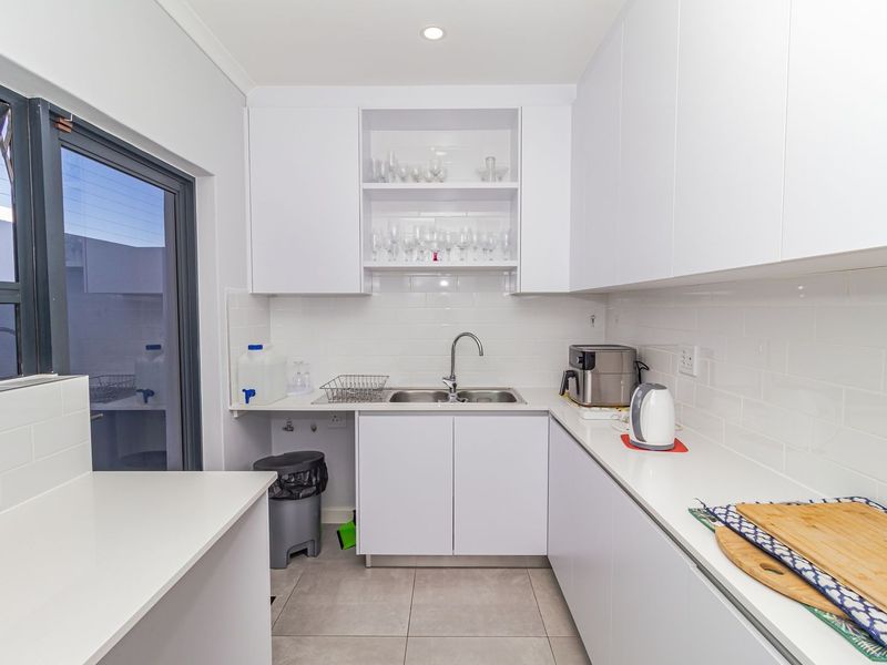 House For Sale in Sandown, Blouberg - Photo 7