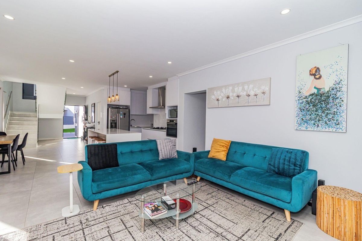 House For Sale in Sandown, Blouberg - Photo 3