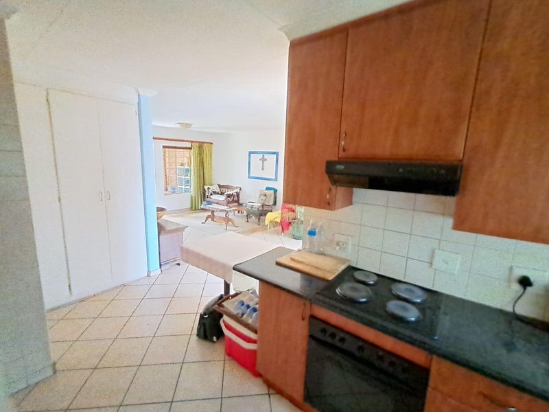 2 Bedroom Townhouse For Sale in Rooihuiskraal North Centurion Gauteng - Photo 10