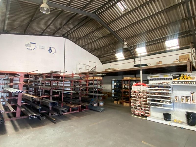 350m2 Warehouse To Let in Montague Gardens | Prime Industrial Location Cape Town - Photo 6