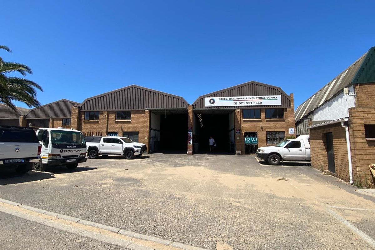 350m2 Warehouse To Let in Montague Gardens | Prime Industrial Location Cape Town - Photo 2
