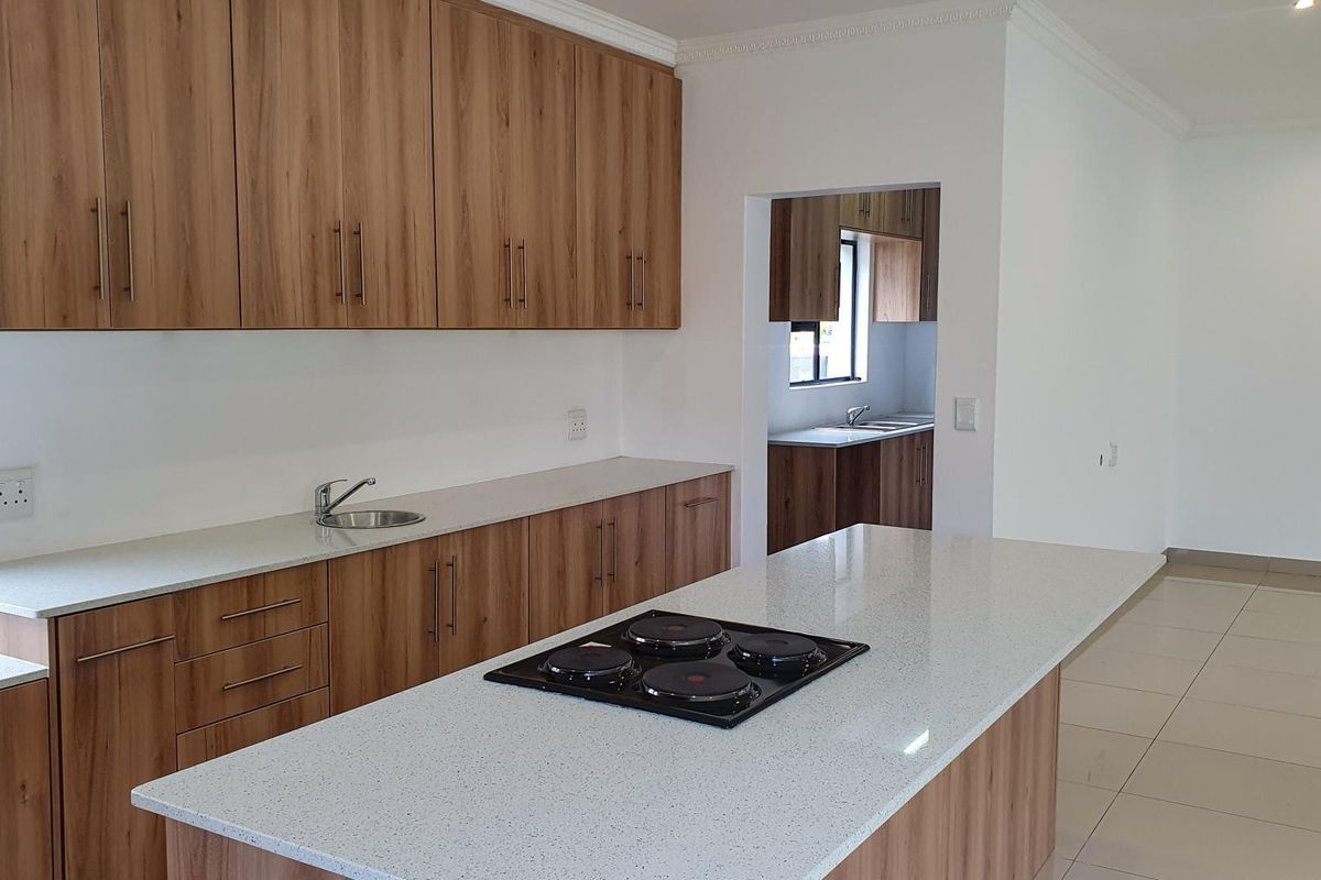 House For Sale in Gateway Manor, Hartbeespoort, North West - Photo 3