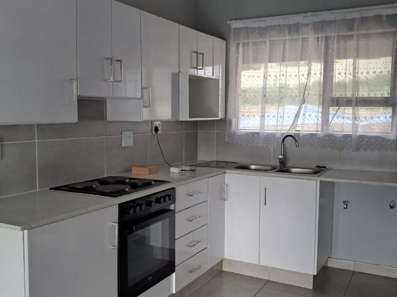 2 bed 2 bath high end Apartment To Rent athlone,pmb - Photo 7