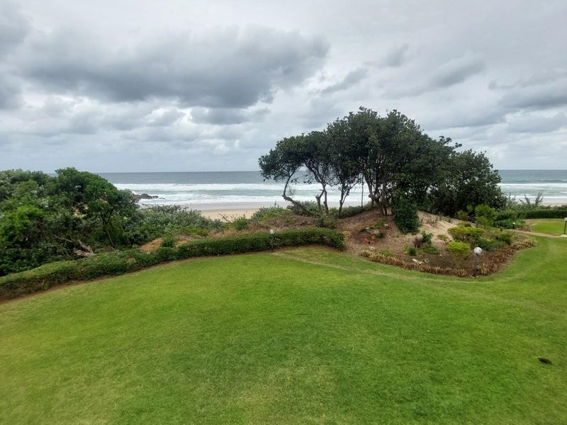 First floor apartment For Sale in Manaba Beach, Margate, KwaZulu Natal - Photo 1