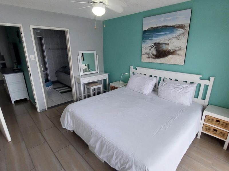 First floor apartment For Sale in Manaba Beach, Margate, KwaZulu Natal - Photo 7