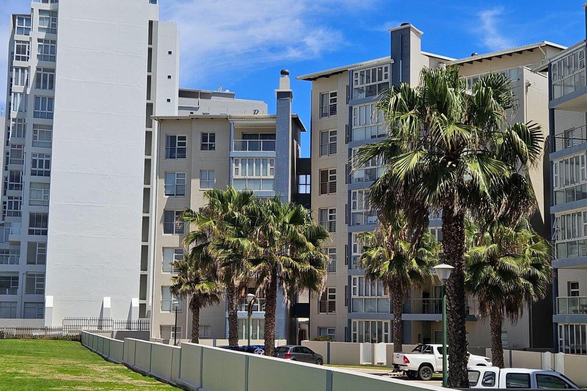 Apartment For Sale in Diaz Beach, Mossel Bay - Photo 2