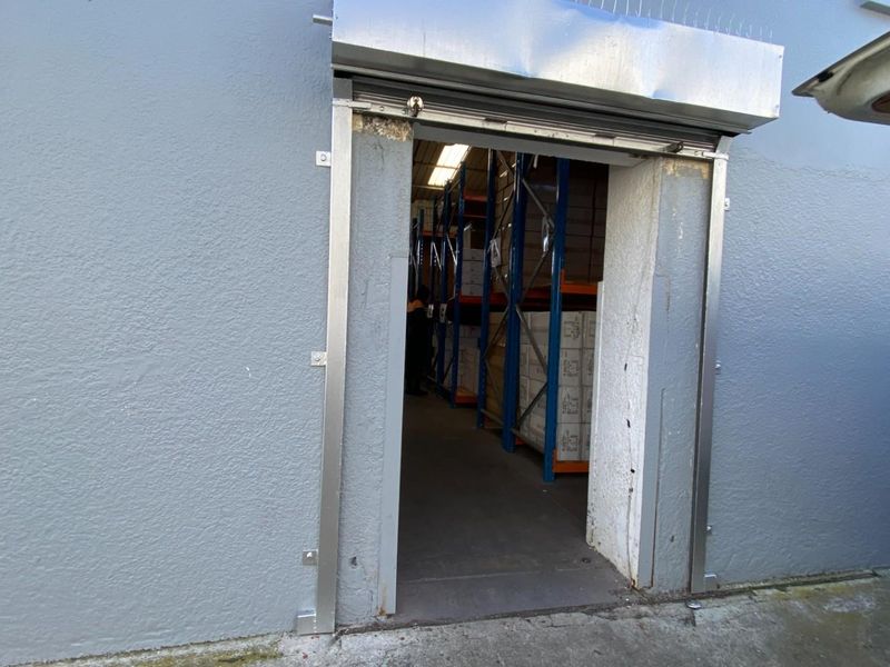 423m2 Warehouse To Let in Hangar 17 | Secure Industrial Park in Maitland, Cape Town - Photo 5