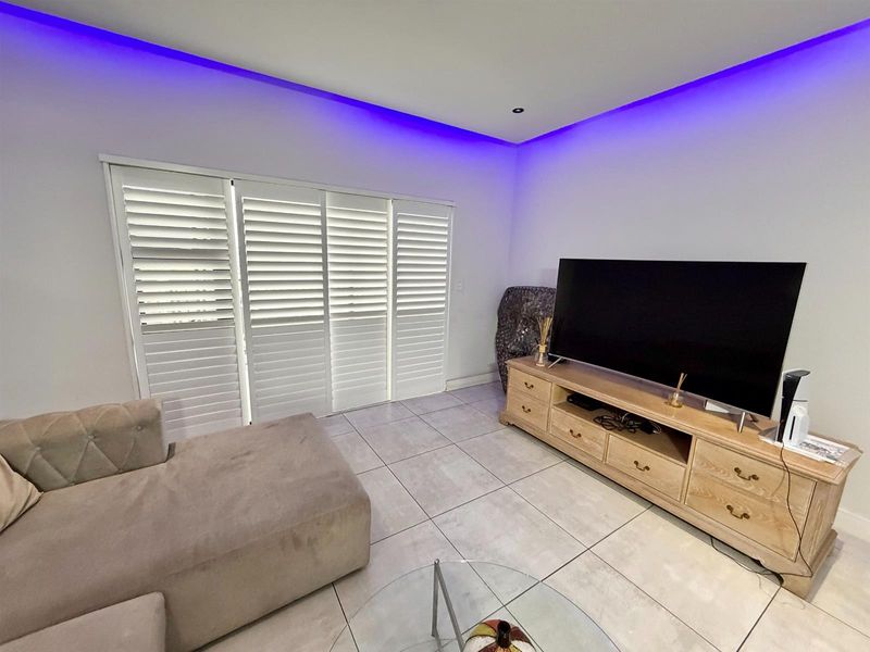 2Bed, 2 Bath Fully Furnished Apartment To Rent in The Polofields, Waterfall, Midrand - Photo 6